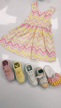 Load image into Gallery viewer, Girls Lemon and Pink wavy dress. 159
