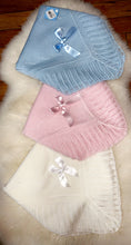 Load image into Gallery viewer, Sardon fine knitted shawl with ribbon bow  701
